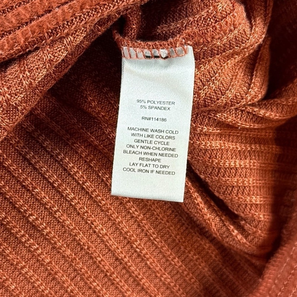 Retrology Womens 1X Rust Orange Ribbed Cowl Neck Asymmetrical Button Top Cottage - Picture 5 of 6